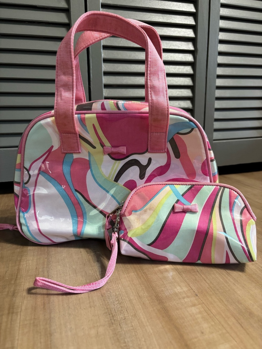 Liz Claiborne Makeup Bag Set Bundle